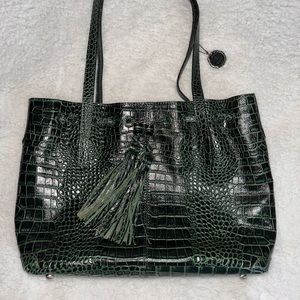 Vintage Patricia Nash Deep Green Crocodile embossed large leather Bag $90